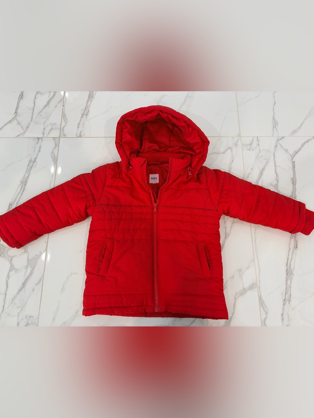 BOSS Toddler Kids Bright Red Hooded Puffer Jacket - Size 3/4 (slim)